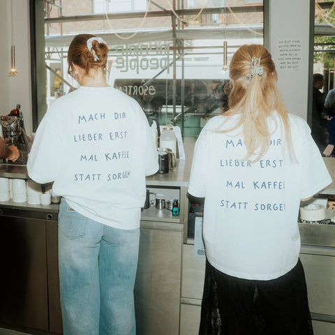oversized shirt weiß - kaffee statt sorgen