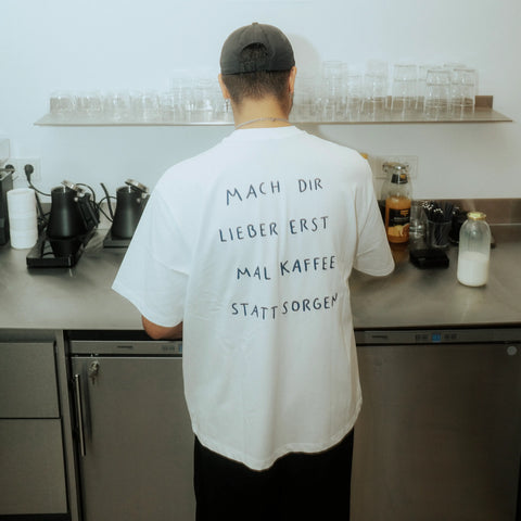 oversized shirt weiß - kaffee statt sorgen
